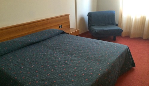 Standard Room, 1 Queen Bed