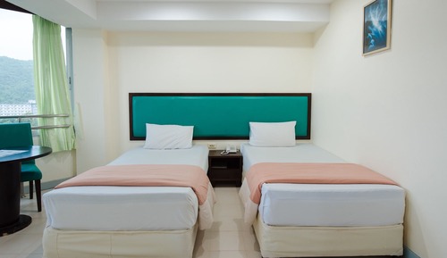 Superior Room, Mountain View