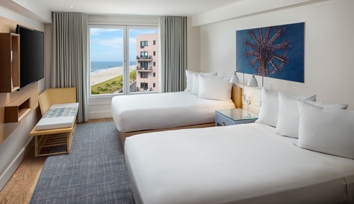 2 Double Bed City View