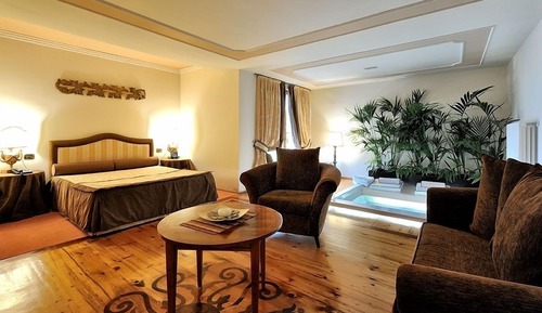 Junior Double Room