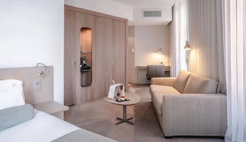 Suite (Capitole)