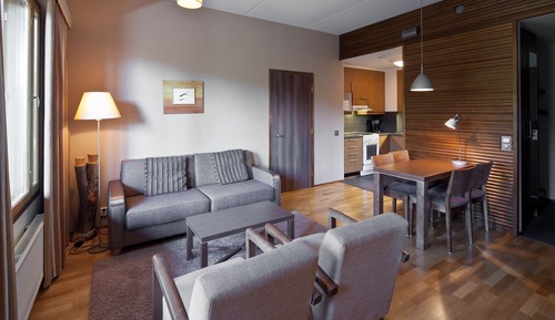 Superior Suite, 2 Bedrooms, Sauna, Mountain View