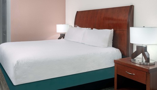 Room, 1 King Bed, Accessible