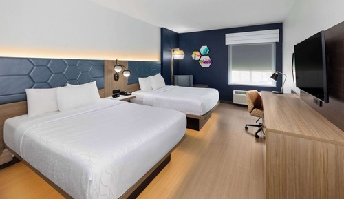 Room, 2 Queen Beds, Non Smoking
