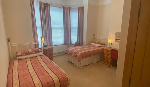 Comfort Twin Room, Ensuite, Courtyard View