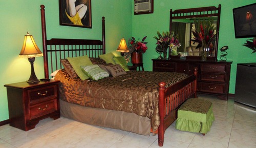 Honeymoon Room