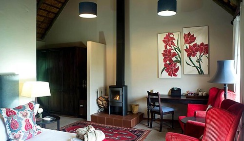 Deluxe Room, 1 King Bed, River View