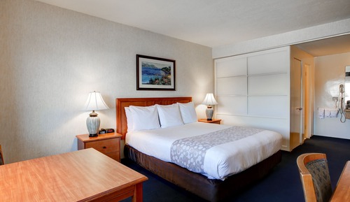 Deluxe Room, 1 King Bed