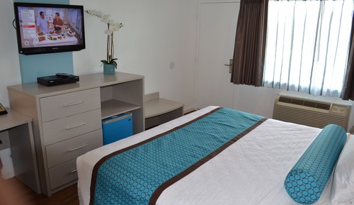 Deluxe Room, 1 King Bed