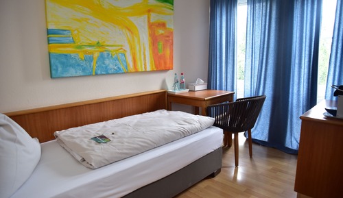 Standard Single Room