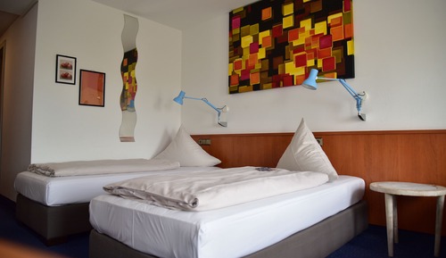Comfort Triple Room