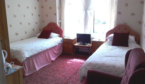 Twin Room, Ensuite (Disabled Toilet B&B GF)