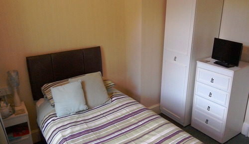 Single Room, Private Bathroom (B&B)