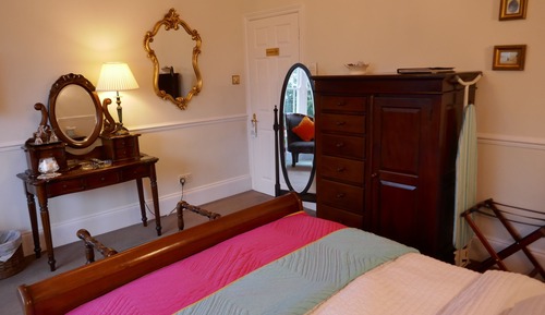 Standard Double Room, Ensuite (Camellia)
