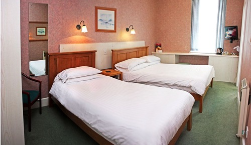 Twin Room, Shared Bathroom
