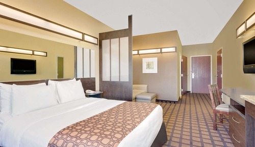Studio Suite, 1 Queen Bed, Non Smoking