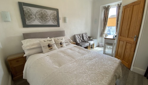 Double Room, Ensuite (Room1)