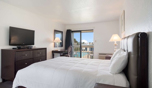 Standard Room, 1 Double Bed, Accessible, Non Smoking