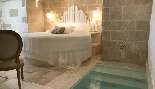 Luxury Double Room, 1 King Bed