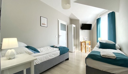 Standard Twin Room, 1 Bedroom, Non Smoking (2)