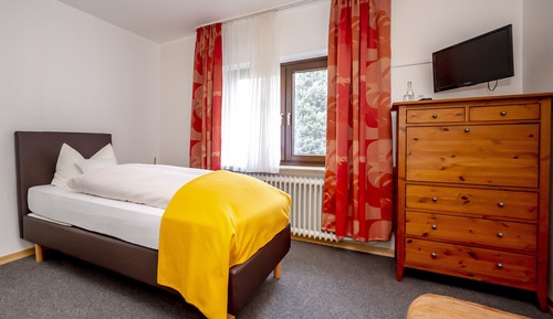 Standard Single Room