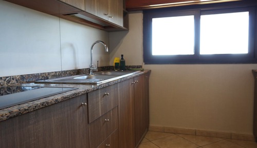 Standard Apartment, 1 Queen Bed, Non Smoking, Balcony