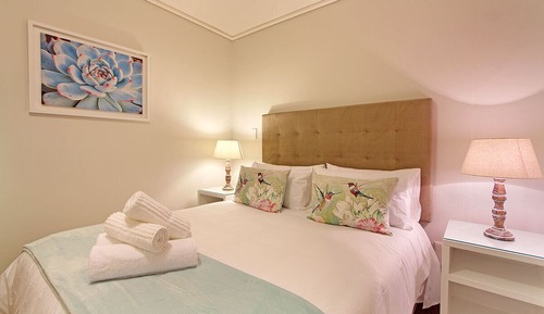 Apartment (2 Bedrooms)