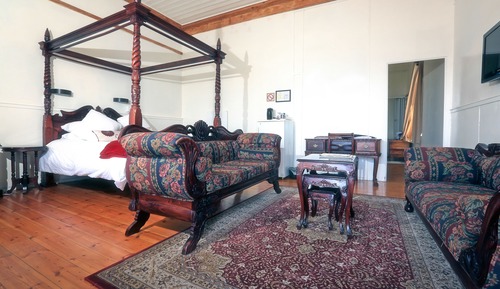 Honeymoon Suite