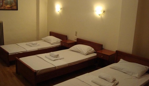 Basic Triple Room, Accessible