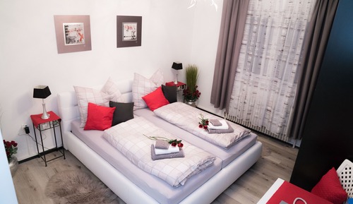 Comfort Double Room, Garden View (Red/Grey Nr 6)