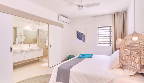 2 bedroom Suite