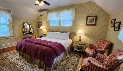 Honeysuckle Room