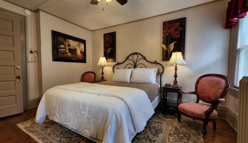 Moonflower Room