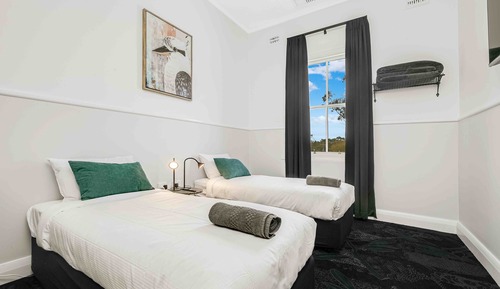 Standard Twin Room, Shared Bathroom