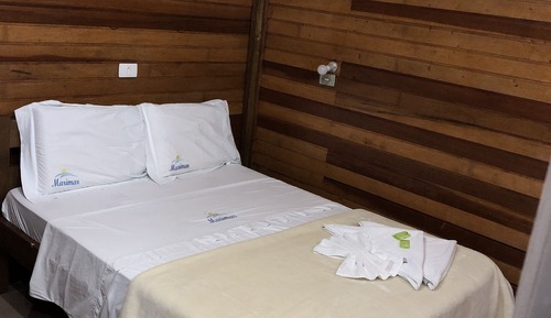 Suite, Ensuite, Garden View