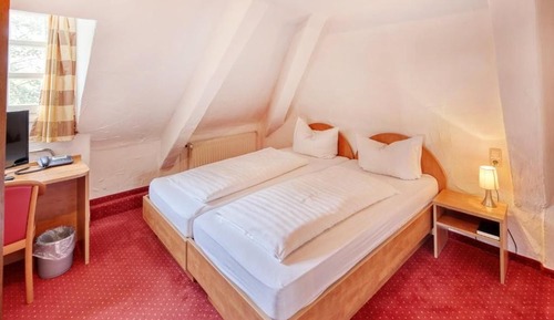 Economy Single Room, Private Bathroom