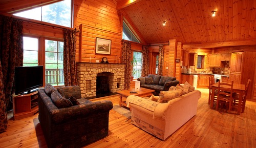 Signature Chalet, 2 Bedrooms, Sauna, Resort View
