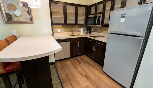 Suite, 2 Bedrooms, Kitchen