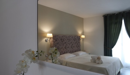 Standard Double or Twin Room, Accessible, Balcony