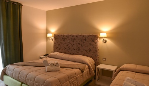 Standard Triple Room, Balcony