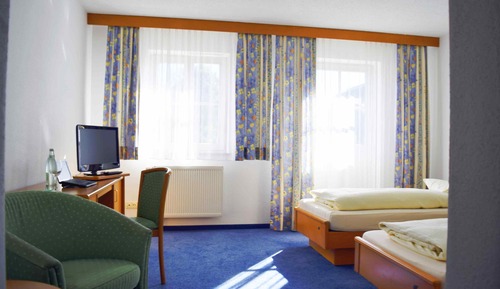 Basic Double Room