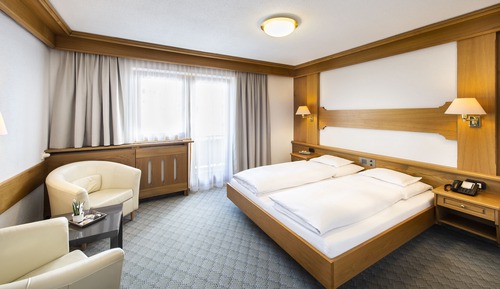 Classic Double Room, Balcony (Cultura)