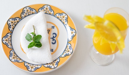 Premium Suite, Partial Lake View