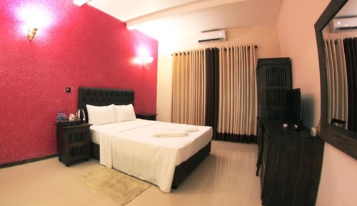 Deluxe Room, Non Smoking