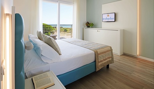 Deluxe Suite, Sea View, Tower