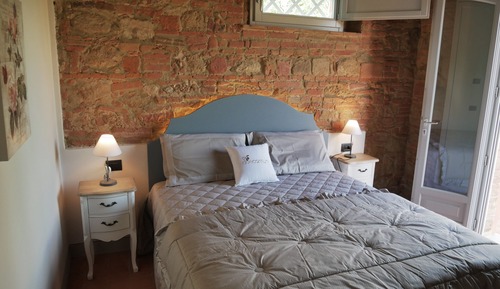 Deluxe Double Room (Erica)