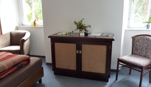 Basic Double Room, Ensuite, Garden View (Forsthaus 7)