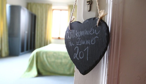 Exclusive Double Room, Ensuite, Mountain View (Blaue Suite im Schloss)