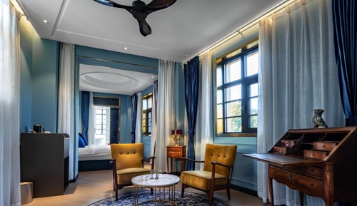 Premier Suite