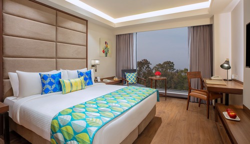 Deluxe Room, City View